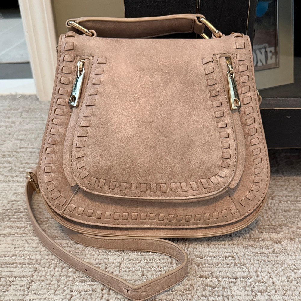 Urban Expressions Beige Crossbody Bag